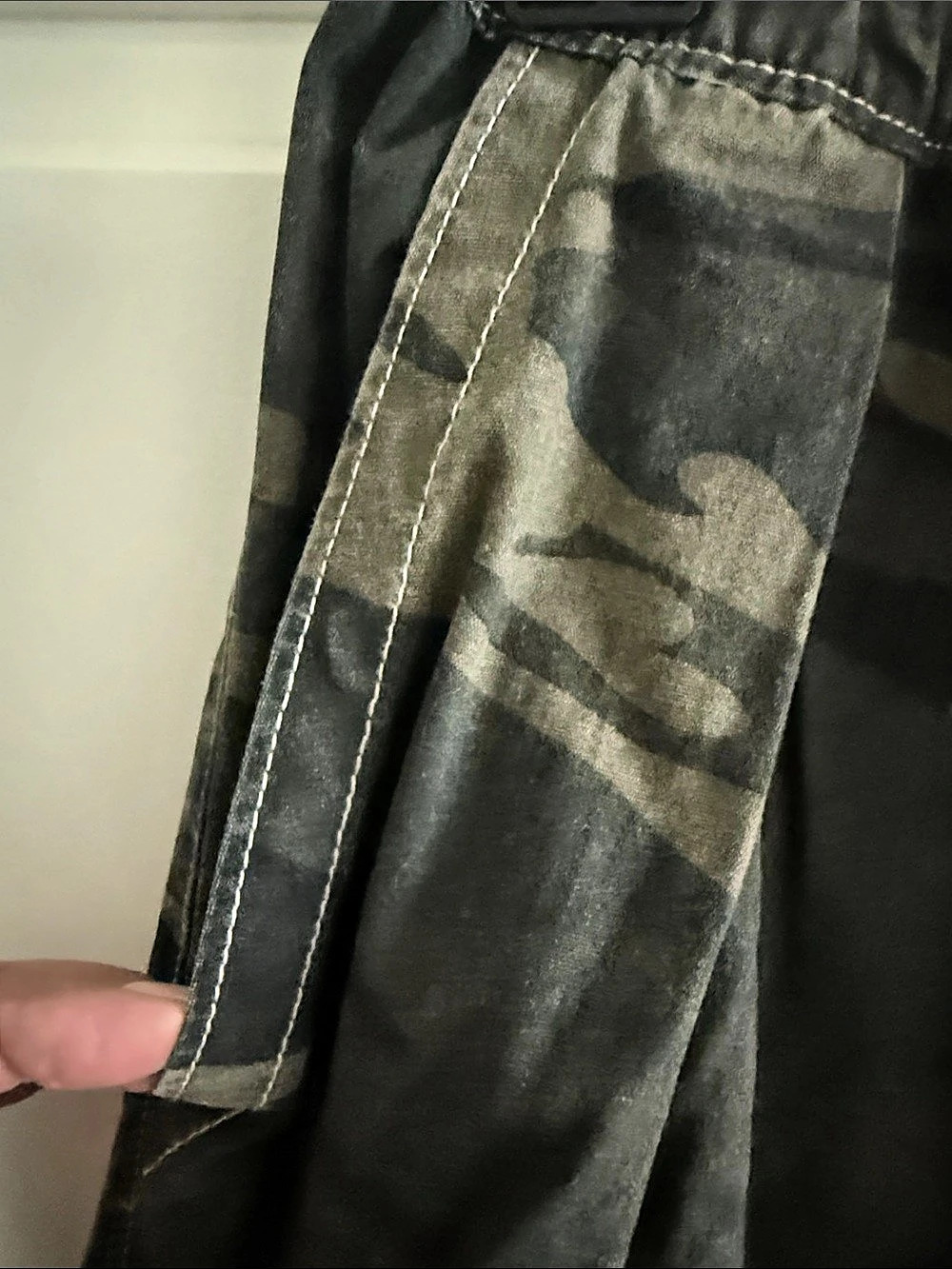 Cali 1850 Tree Camo Low Rise Wide Leg Twill Pants Cargo Pants - Picture 9 of 9